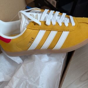 Adidas Unisex Gazelle Spikeless Golf Shoes W8.5 M7.5 Brand New